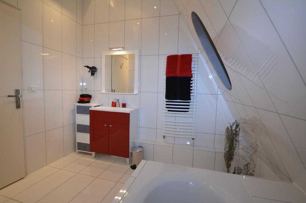 Maison D'Hotes Les Coudreaux Rueil-Malmaison Buitenkant foto